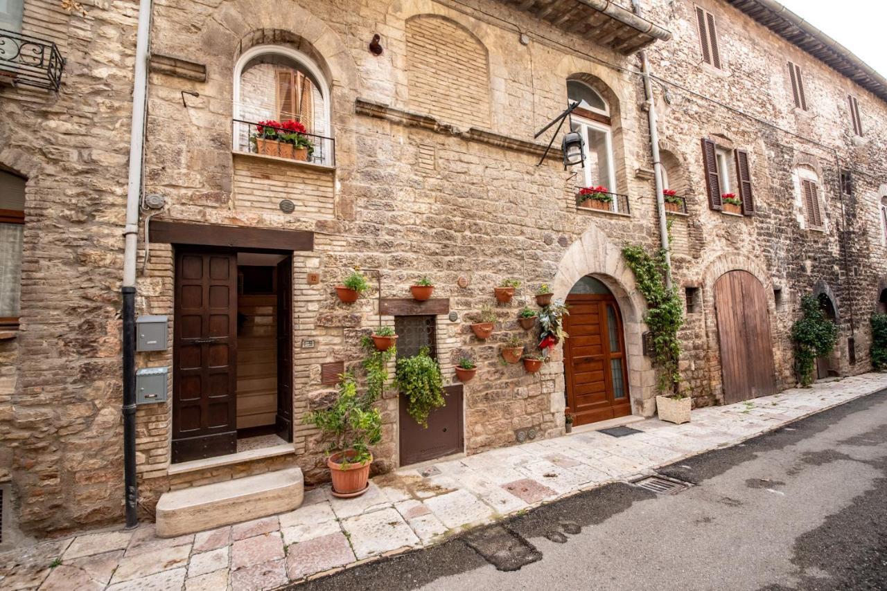 Residenza Vicolo Bovi Assisi Apartment Exterior photo